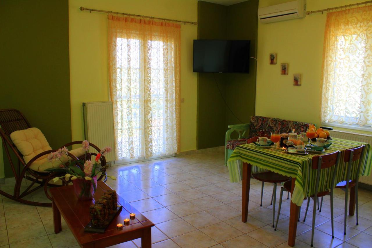 Tzaneria Apartments Skiathos Kanapitsa  Extérieur photo