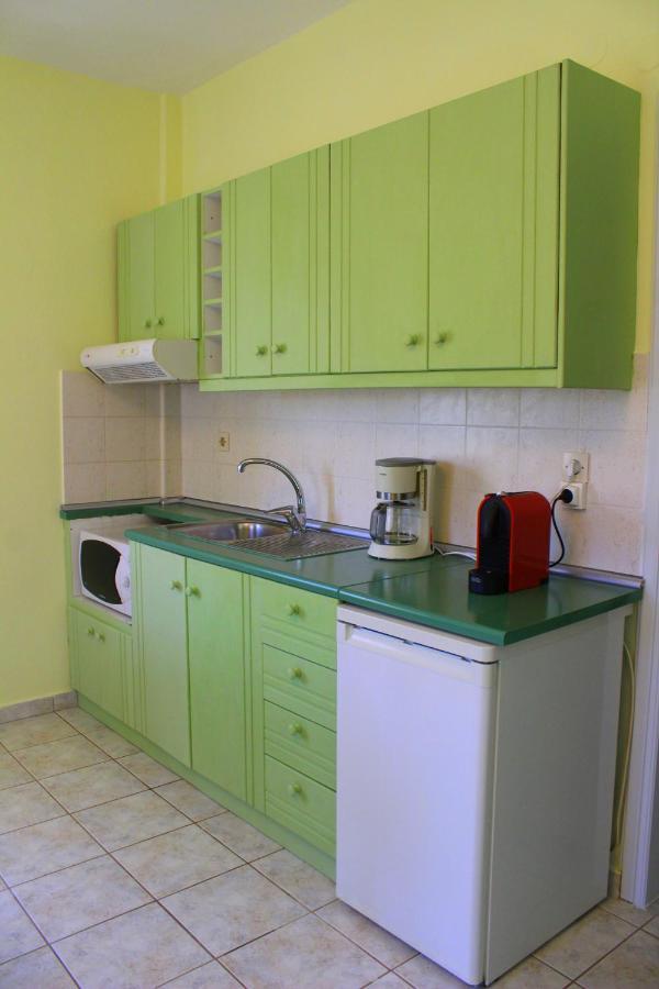 Tzaneria Apartments Skiathos Kanapitsa  Extérieur photo